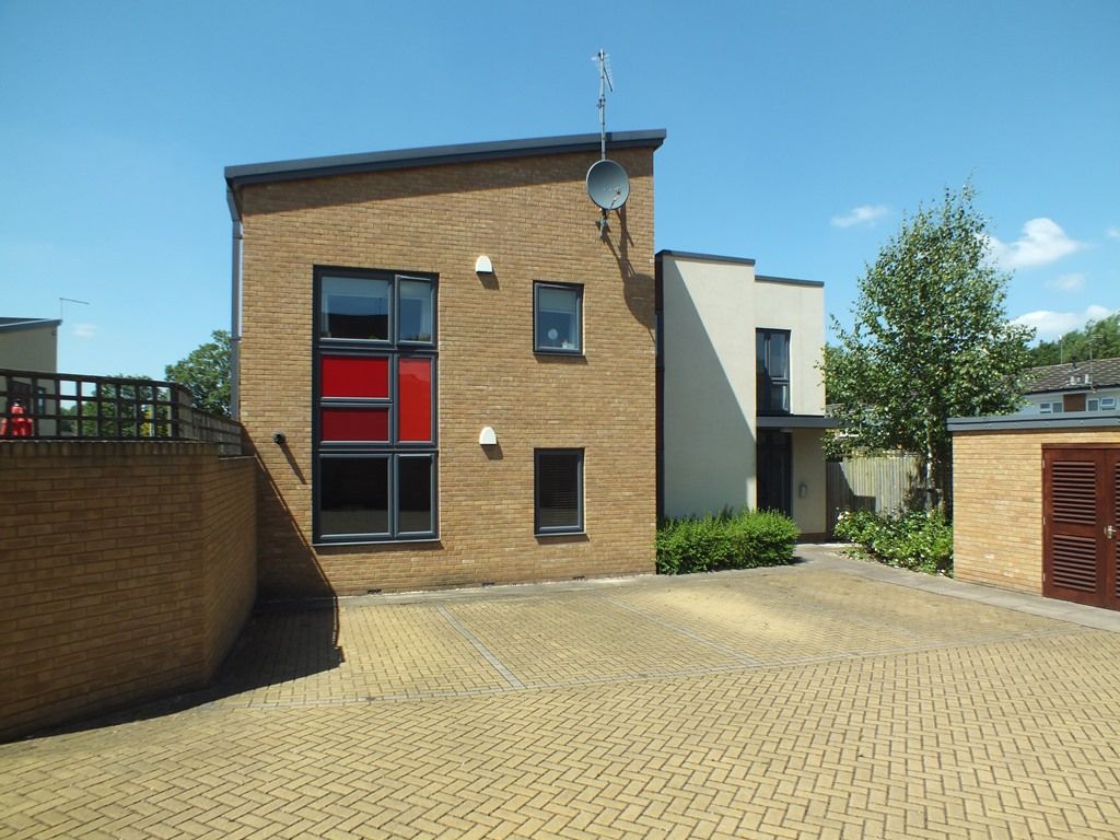 Property photo 1 of 7