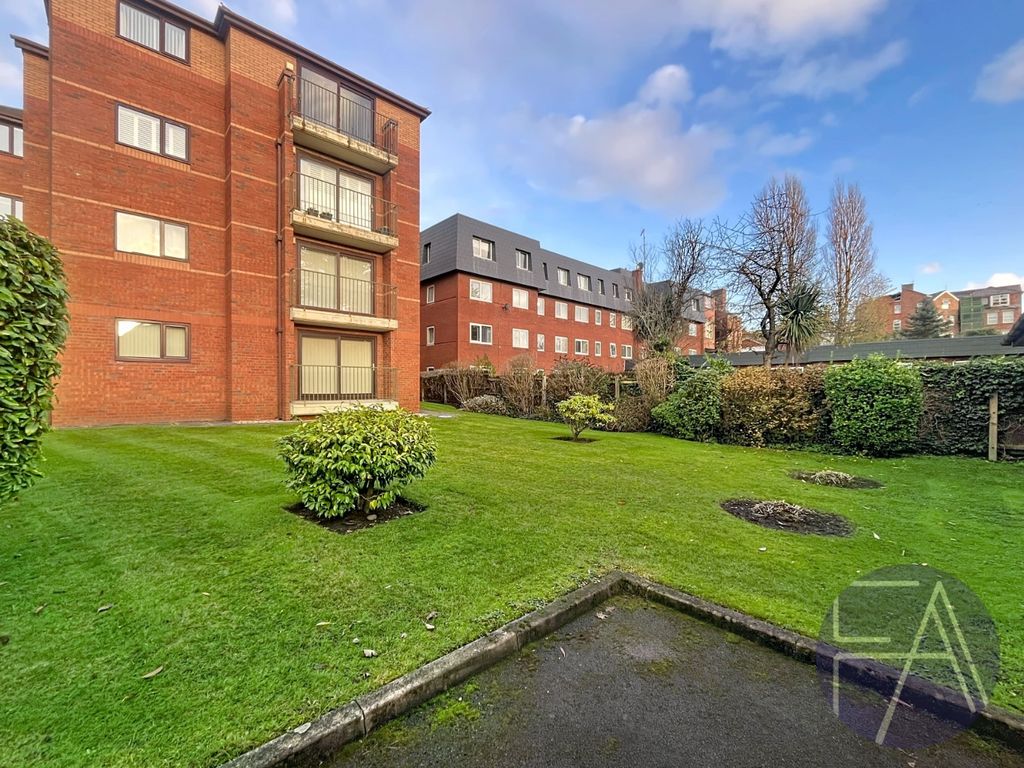 Property photo 1 of 13 4683721