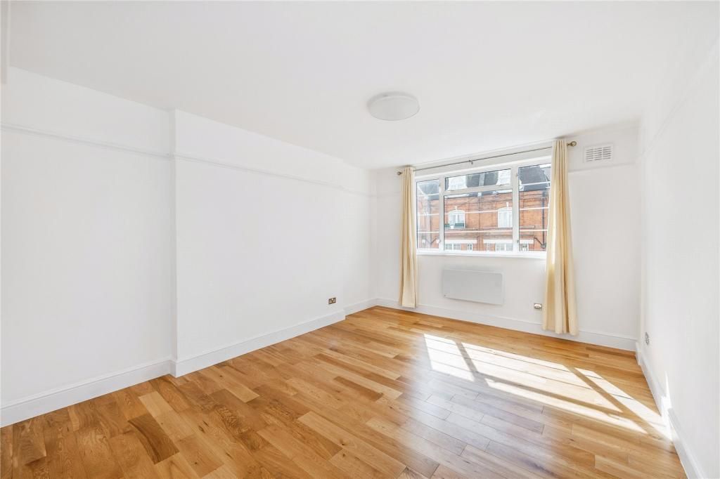 Property photo 3 of 8