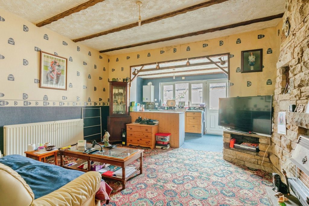 Property photo 2 of 13 Photo