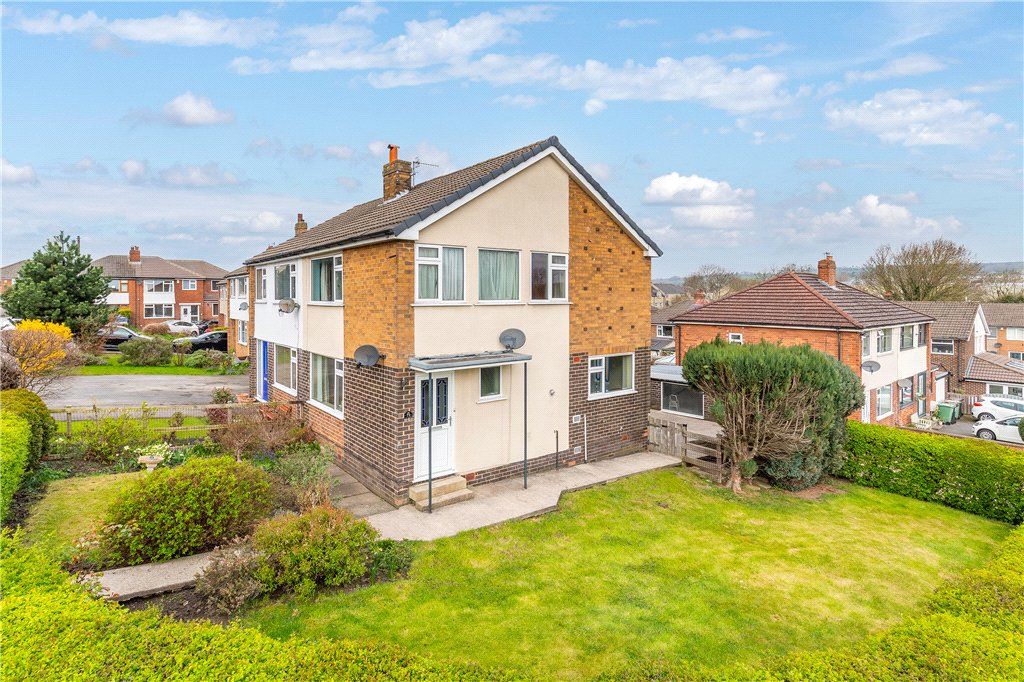 Property photo 1 of 15 Front