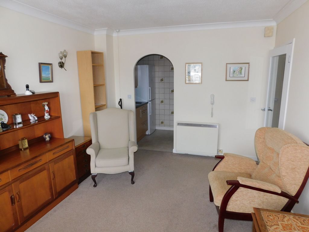 Property photo 3 of 7