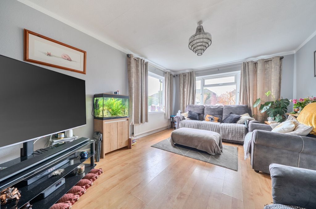 Property photo 2 of 21 1401853-17-696E3E77E5724