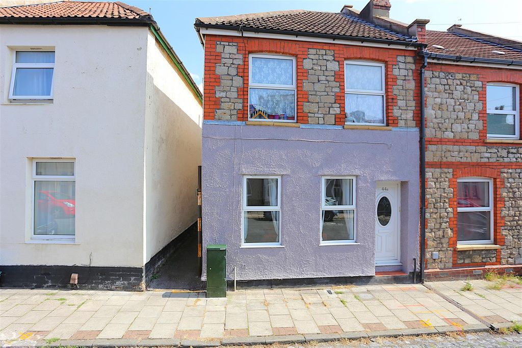 Property photo 1 of 15