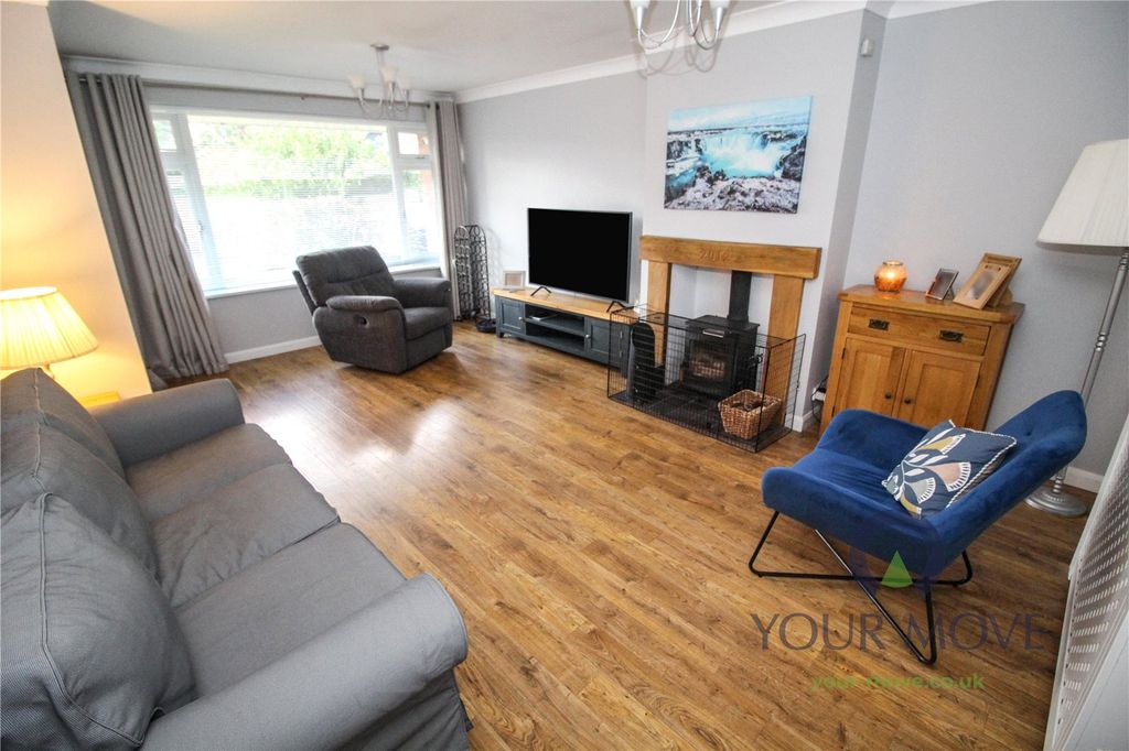 Property photo 3 of 23 Living Room