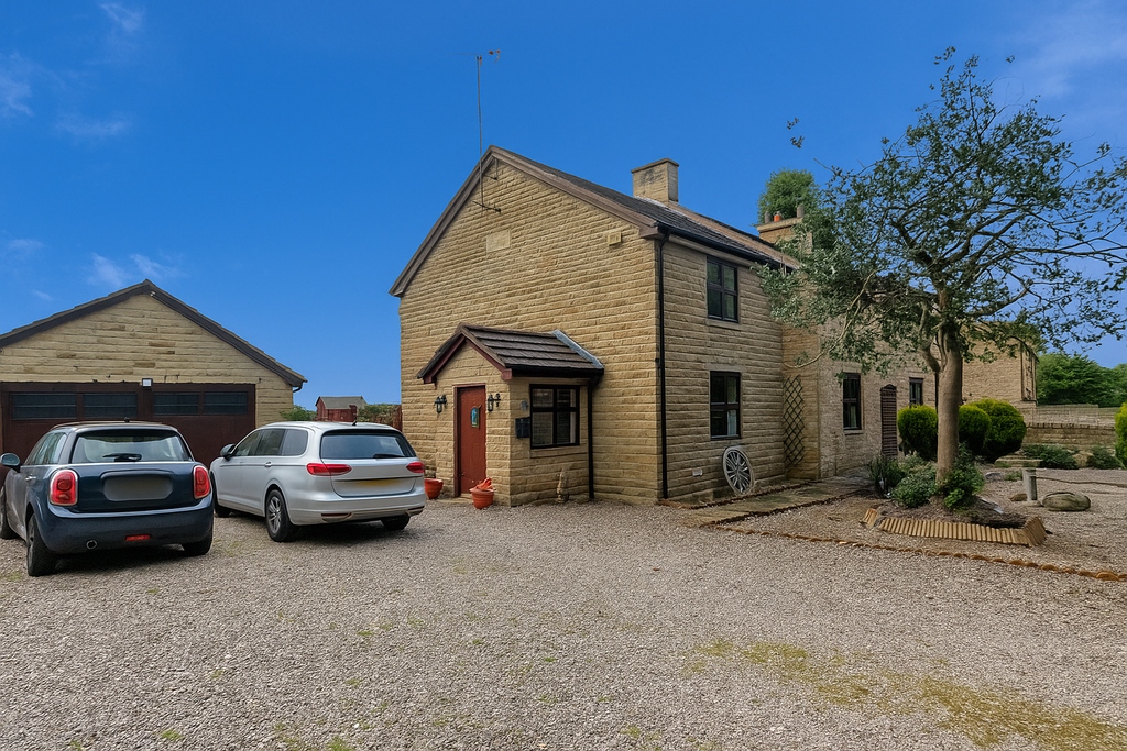 Property photo 1 of 36