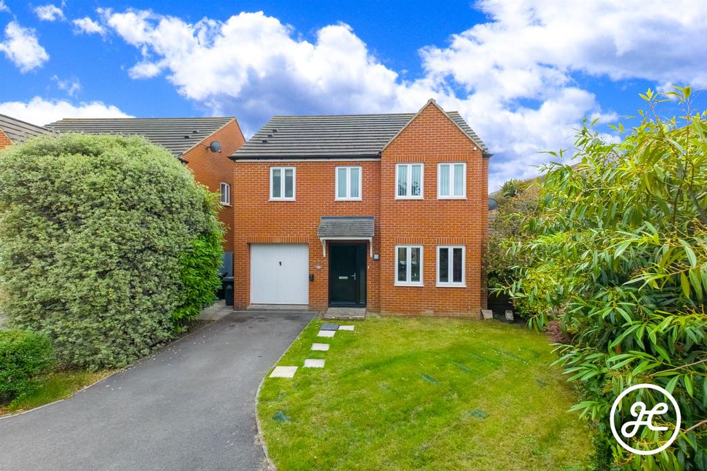 Property photo 1 of 17 Dji_20260618104919_0276_D-Edit.Jpg