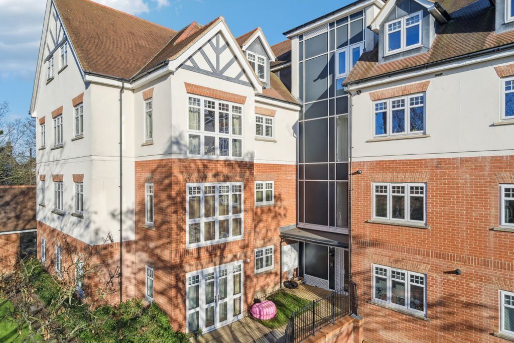 Property photo 2 of 13 Photo 1