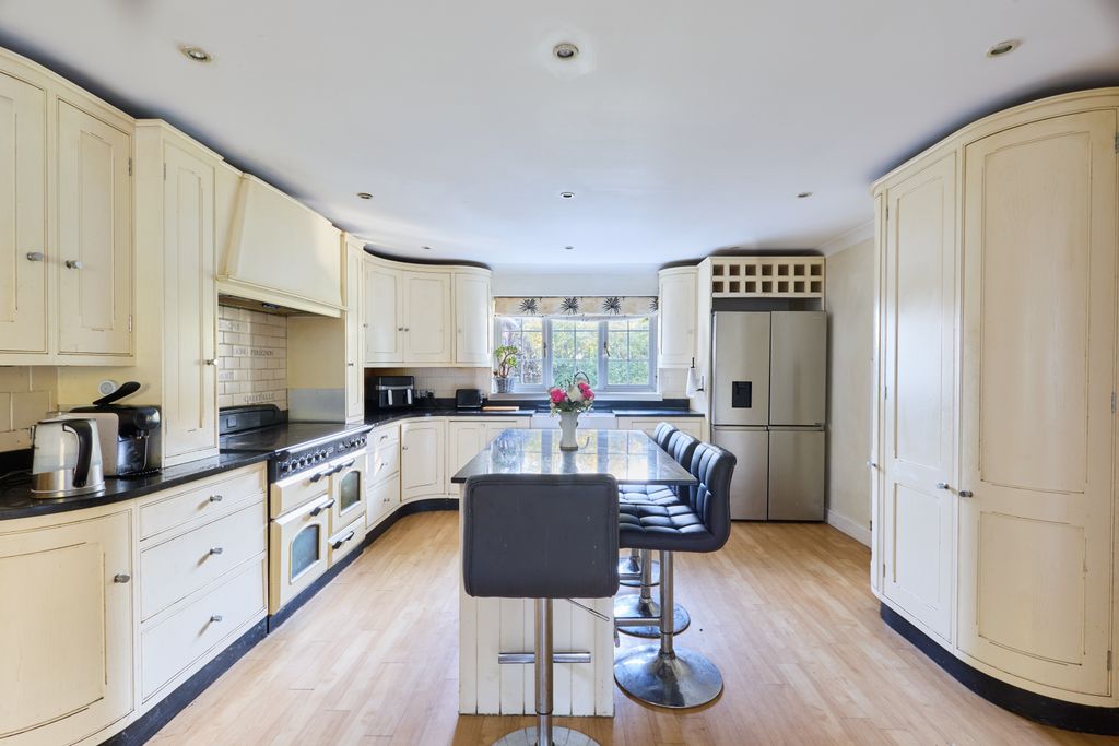 Property photo 2 of 32 74 Mill Road, Ashley 2210260009 1