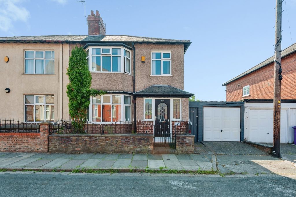 Property photo 1 of 17 Pbox-Img.Jpg