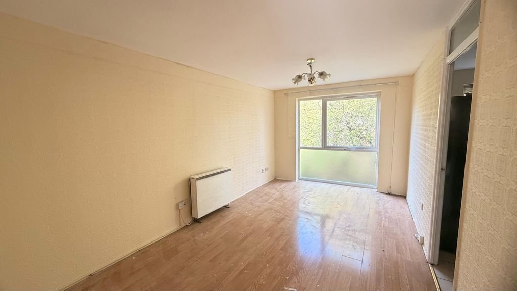 Property photo 2 of 7 Gallery