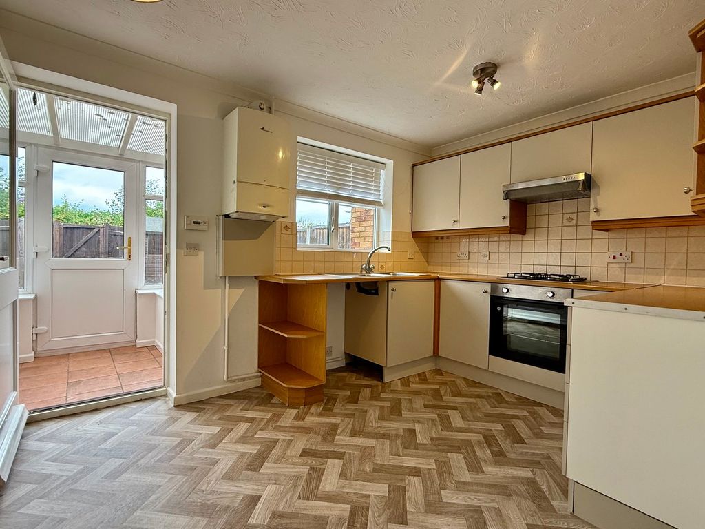 Property photo 2 of 17