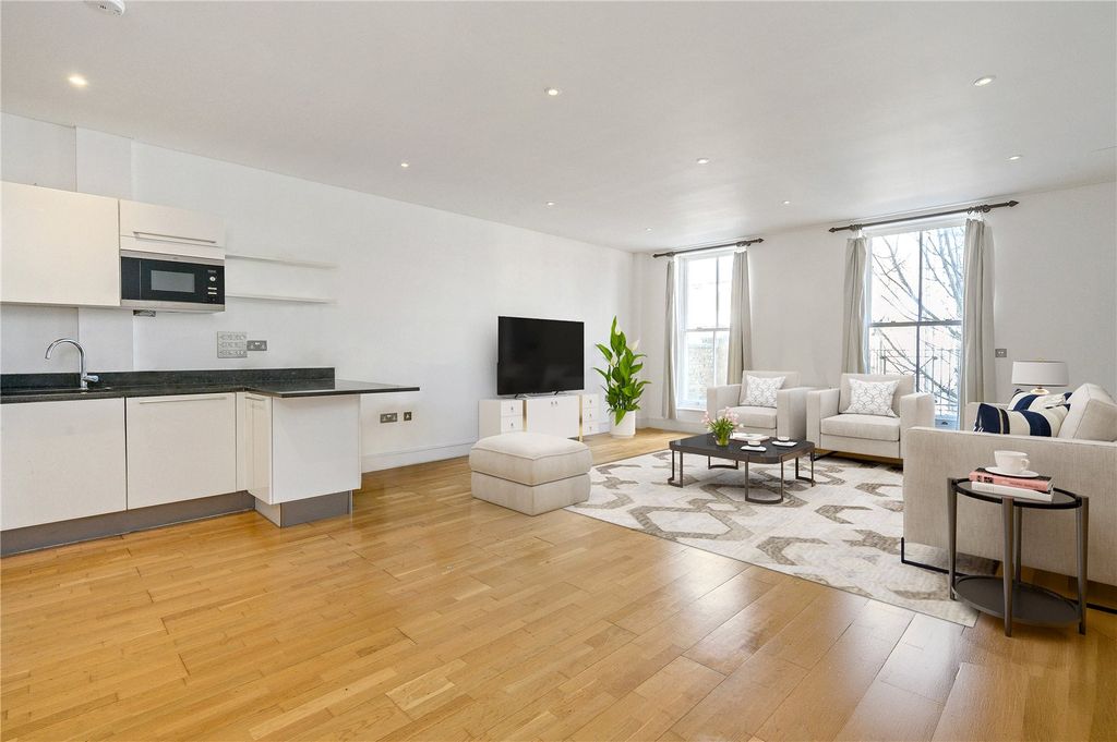 Property photo 3 of 11 Reception Room