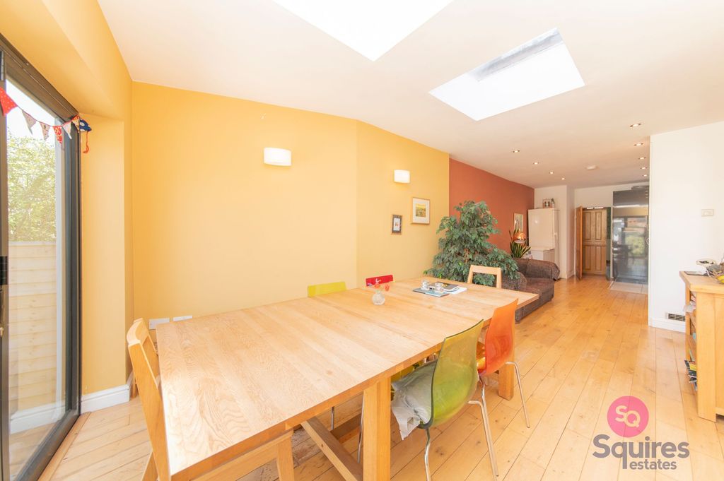 Property photo 1 of 24