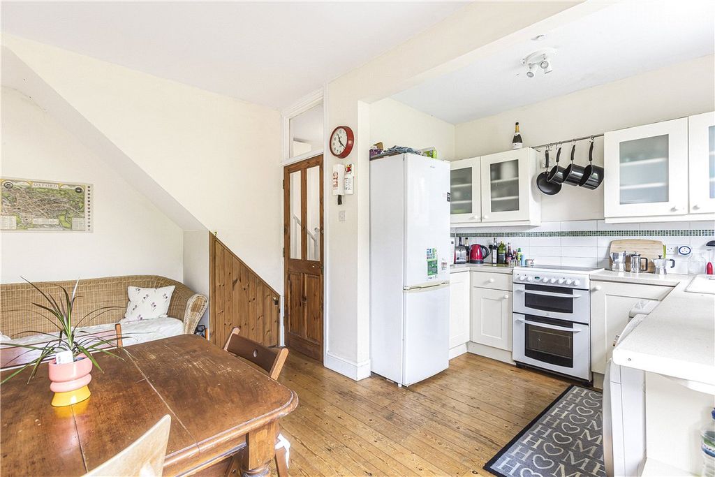 Property photo 3 of 22 Picture No. 03