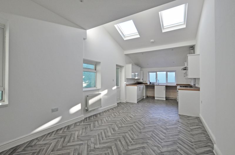 Property photo 2 of 20 Photo 2