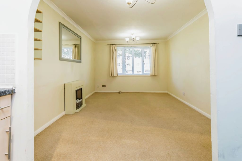 Property photo 2 of 15 Photography