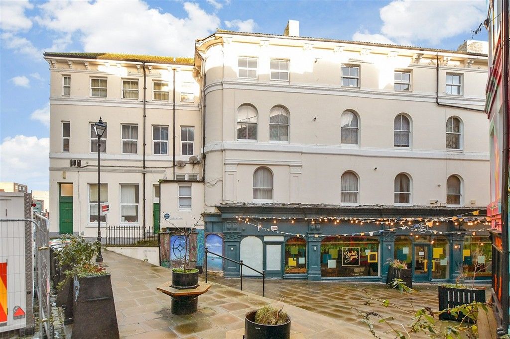 Property photo 1 of 10 External (Web)