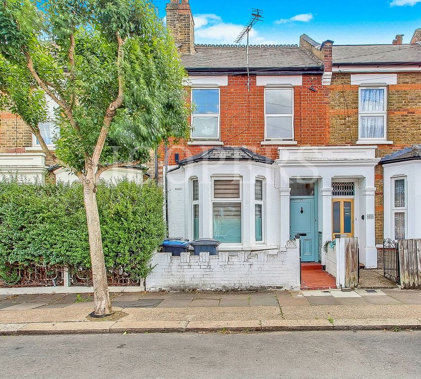 Property photo 1 of 7