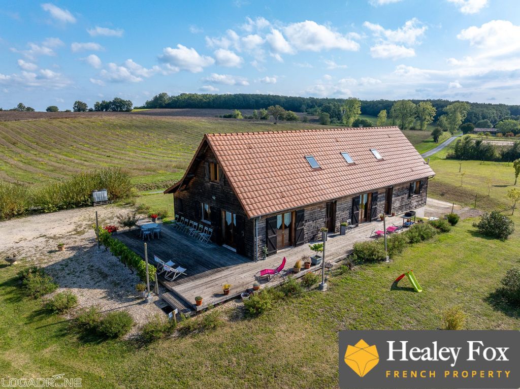 Property photo 1 of 21