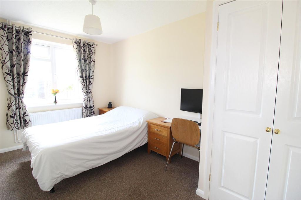 Property photo 3 of 8 3.Jpg