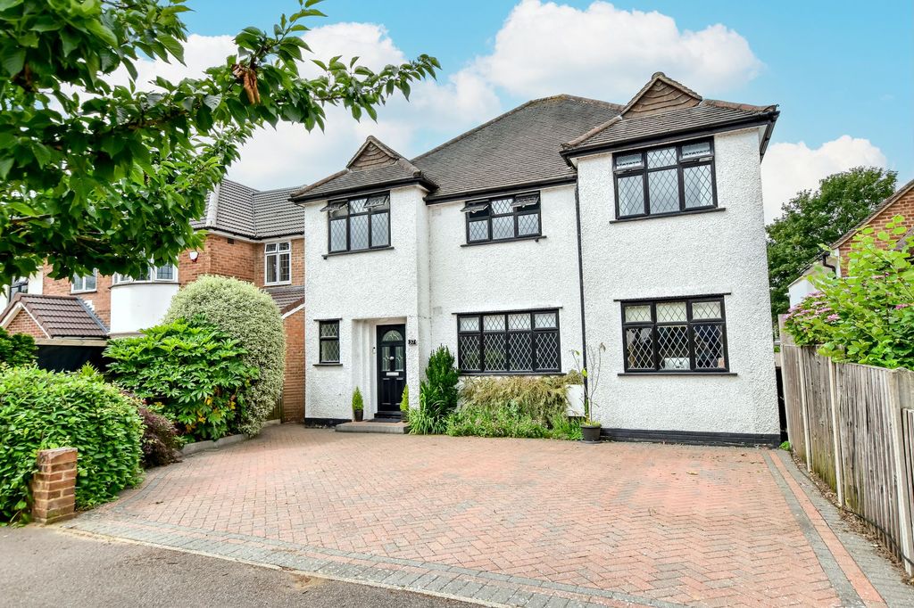Property photo 1 of 36