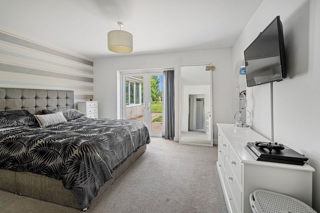 Additional image 15 of 4 bed bungalow for saleEast Taphouse, Liskeard PL14
