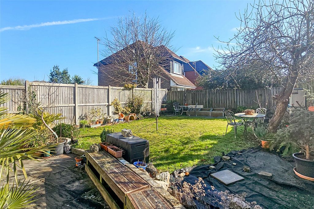 Property photo 3 of 18 Picture No. 06