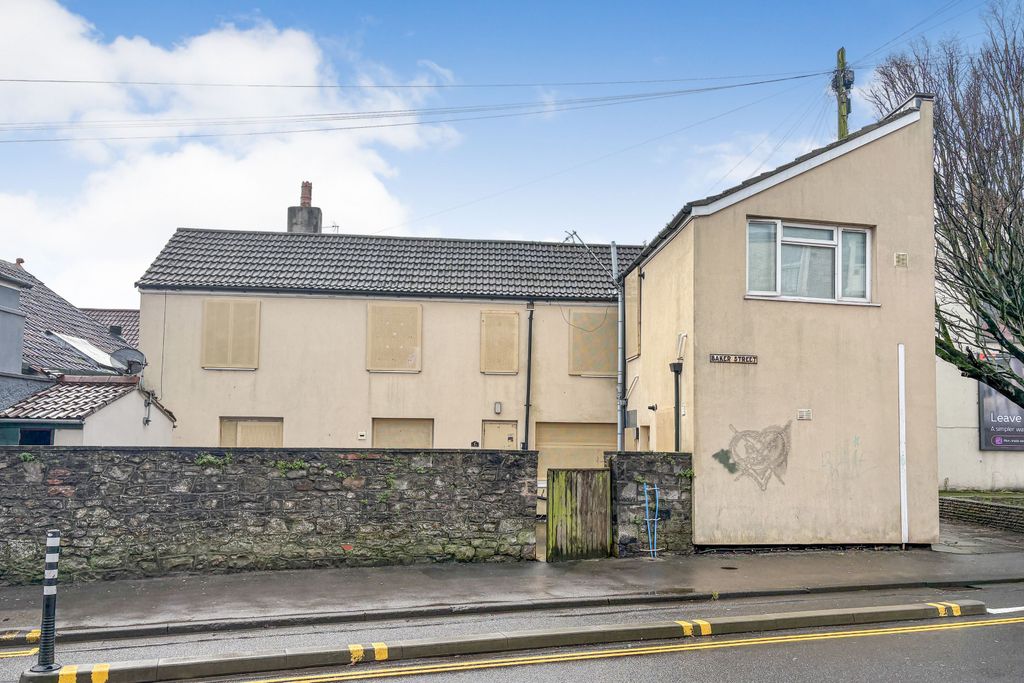 Property photo 1 of 21 2 &amp; 2A Baker Street, Weston-Super-Mare, Somerset, Bs23 3Ab