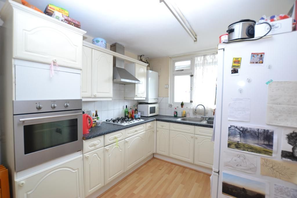 Property photo 2 of 18