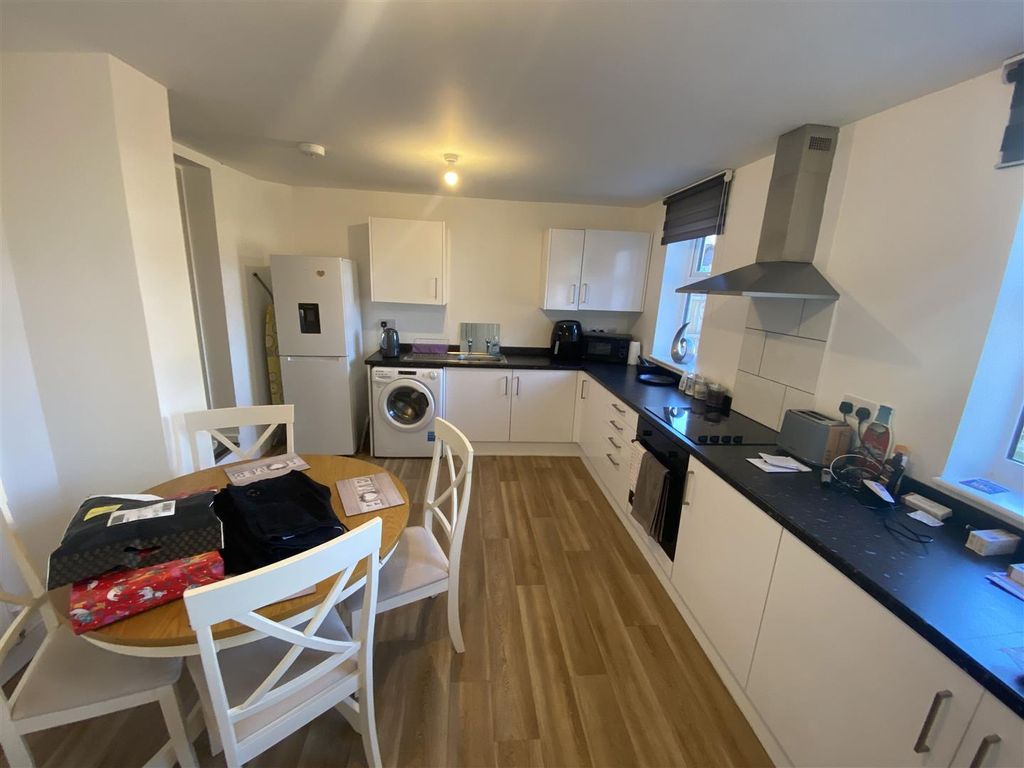 Property photo 3 of 6 Xdptmxeni0Qyeuy2Dtmitq.Jpg