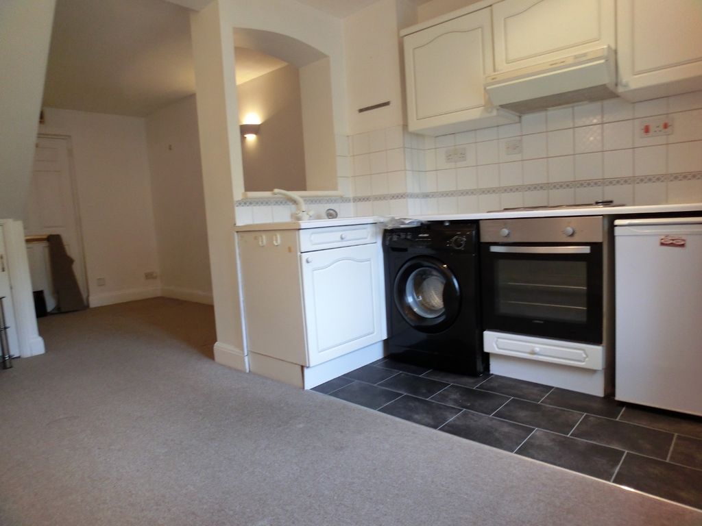 Property photo 3 of 12 2769963