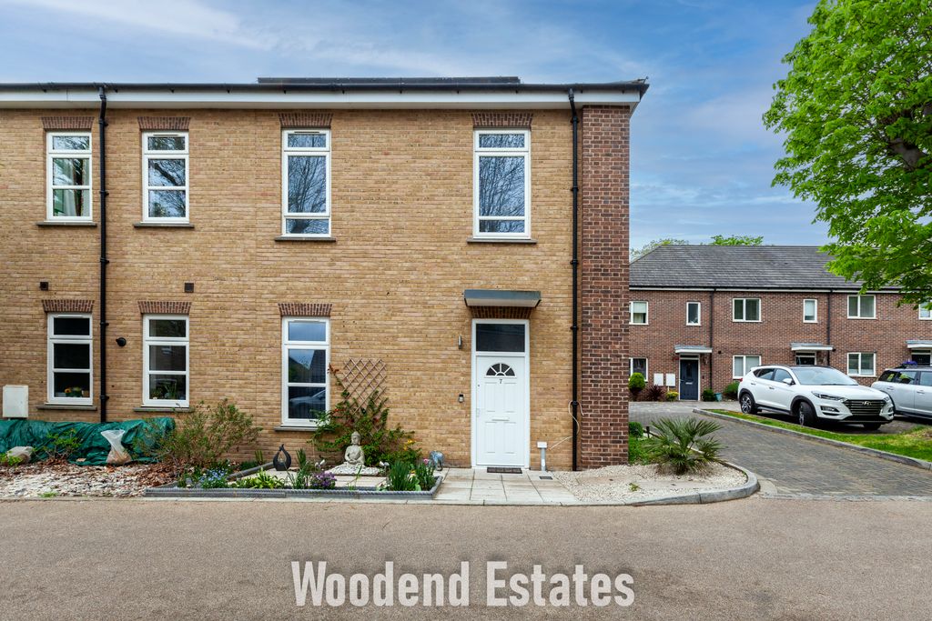 Property photo 2 of 15