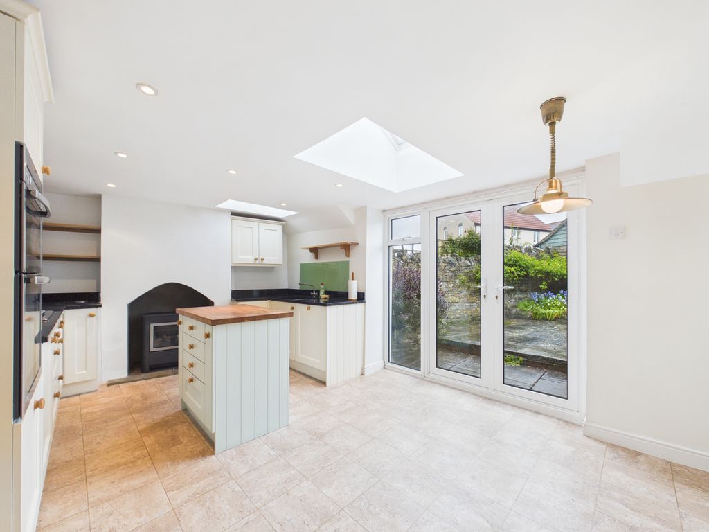 Property photo 3 of 26 Photo 9