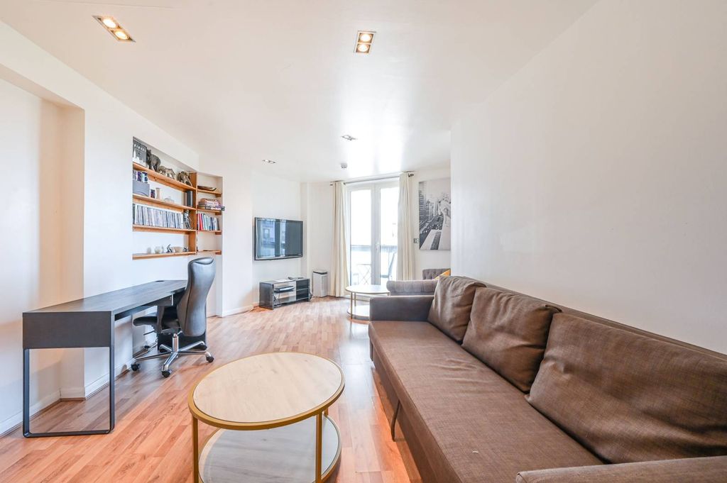Property photo 1 of 7