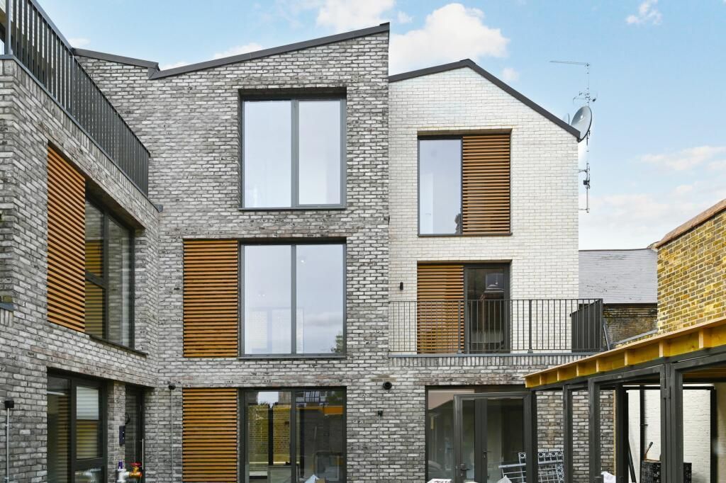 Property photo 1 of 11 256154_A8B58Fe1-7A94-4409-8A81-2Ae95Ae40Fd1_Img_05