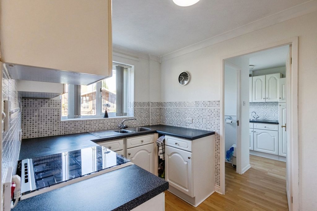 Property photo 3 of 19 Pbox-Img.Jpg