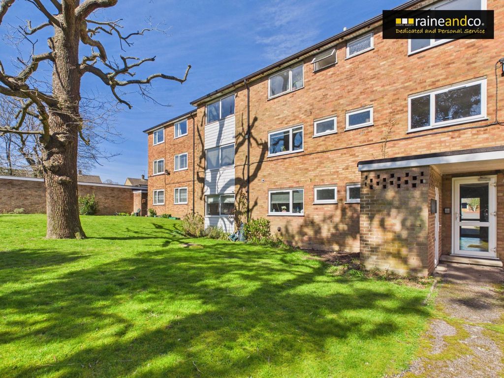 Property photo 3 of 18