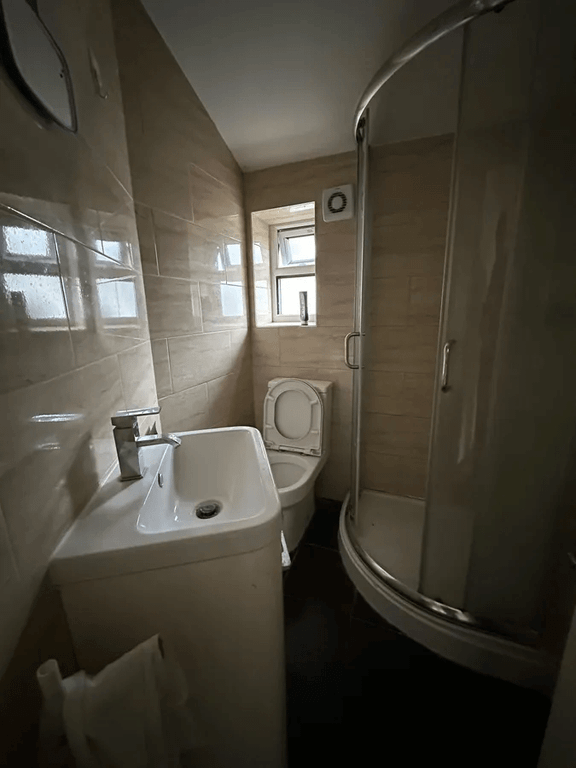 Property photo 3 of 3 Gallery