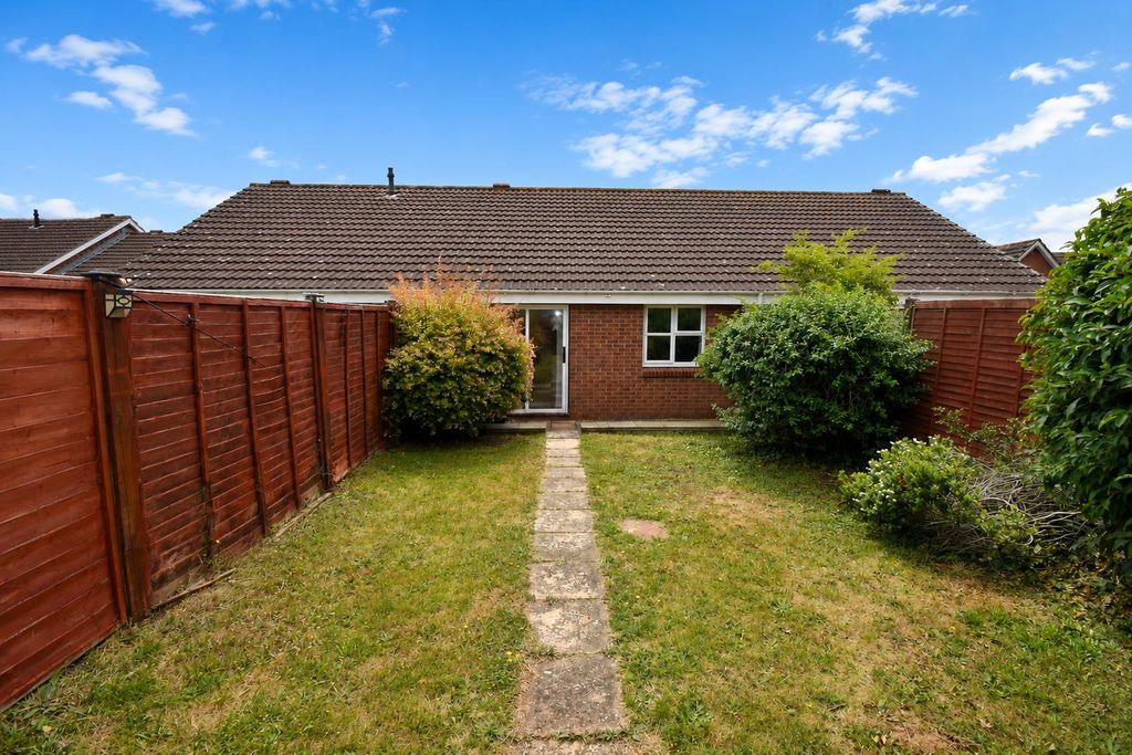 Property photo 2 of 12