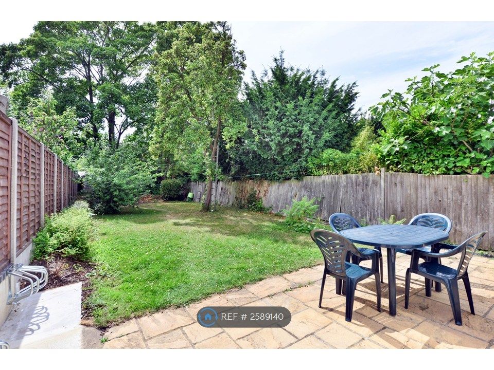 Property photo 2 of 6