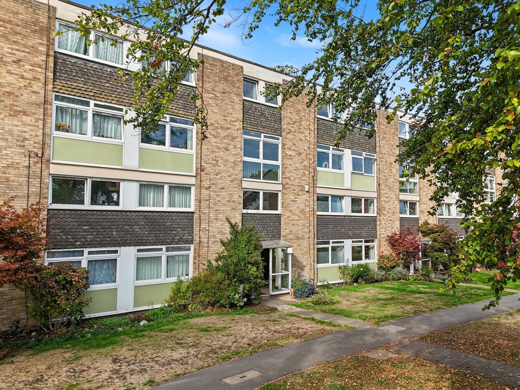 Property photo 1 of 11