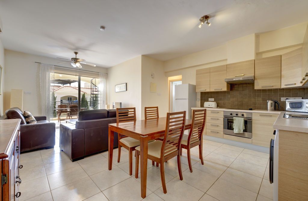 Property photo 2 of 17 Lounge Kitchen Diner