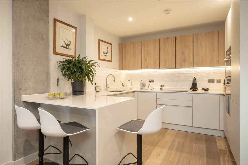 Property photo 1 of 12 Picture No. 02