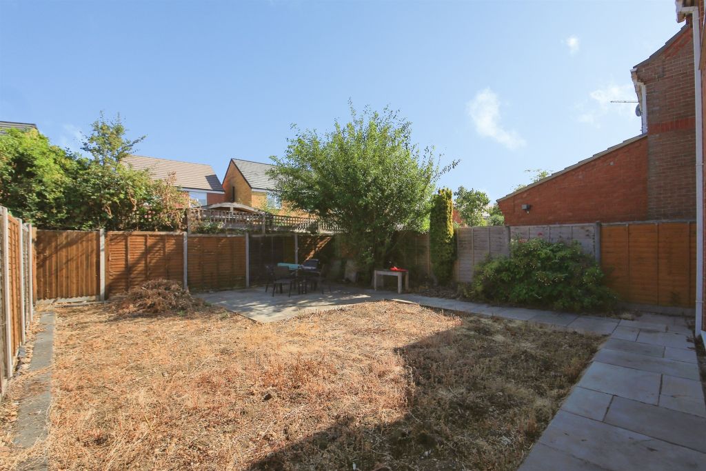 Property photo 2 of 18