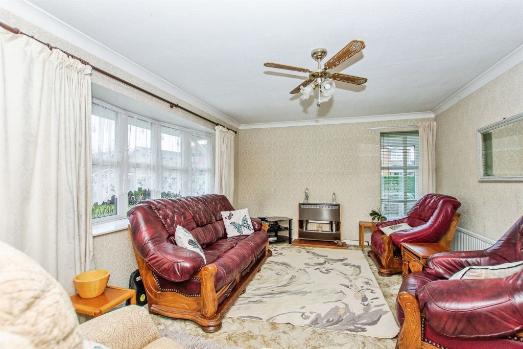 Property photo 3 of 20