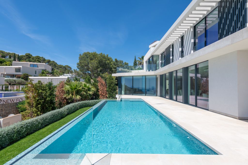 Property photo 2 of 10 2_Villa_Calla_Llamp.Jpg