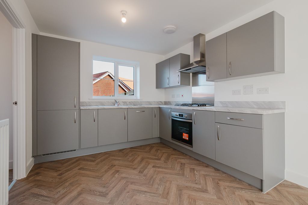 Property photo 3 of 8 Photo