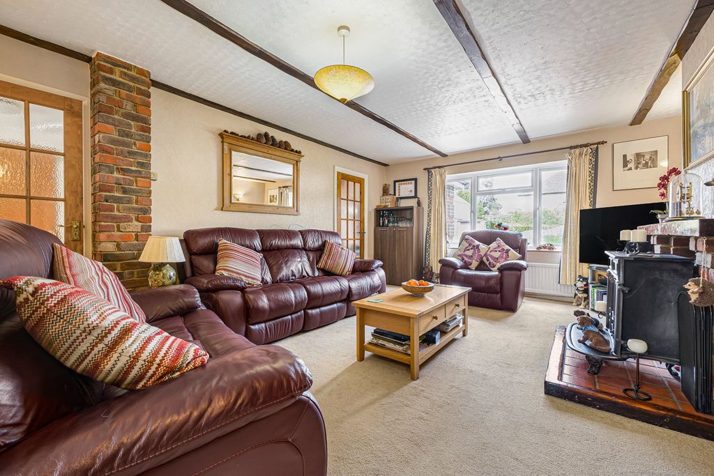 Property photo 3 of 49