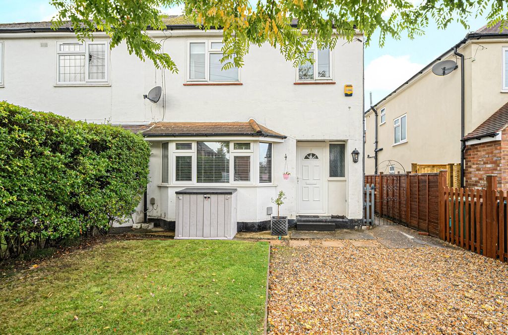 Property photo 1 of 17 Front Aspect